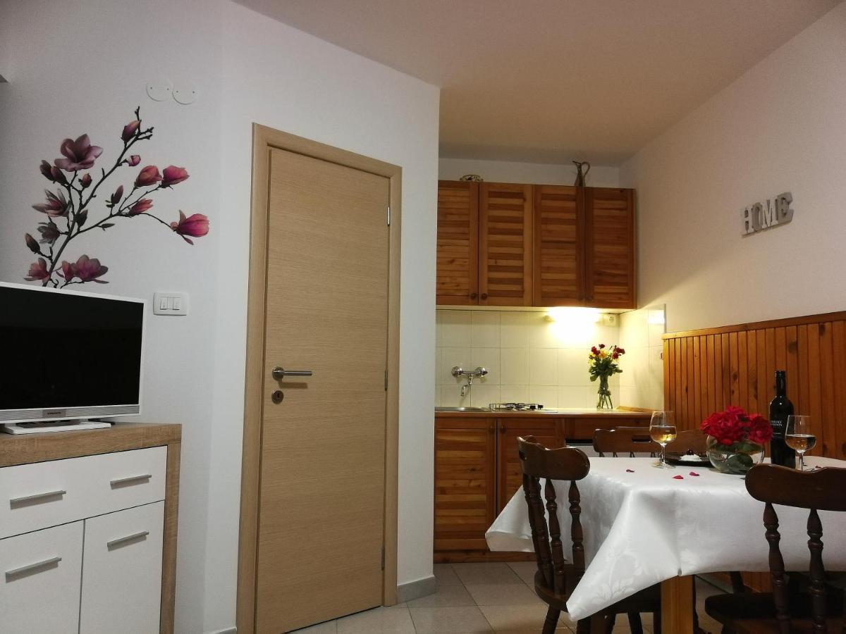 Giorgina Apartments Umag Exteriör bild