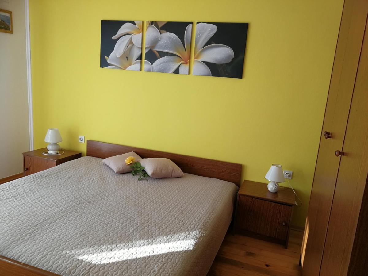 Giorgina Apartments Umag Exteriör bild