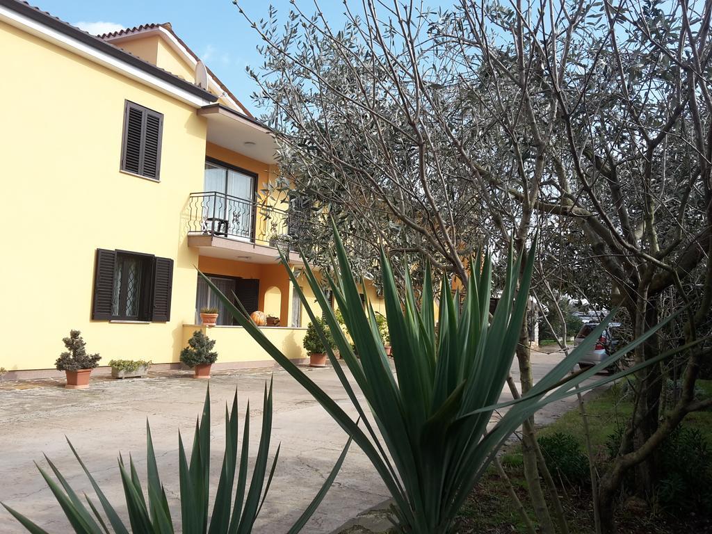 Giorgina Apartments Umag Exteriör bild